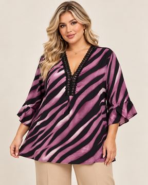 Picture of ZEBRA PRINT BLOUSE V NECK WITH LACE. STYLISH AND COMFY